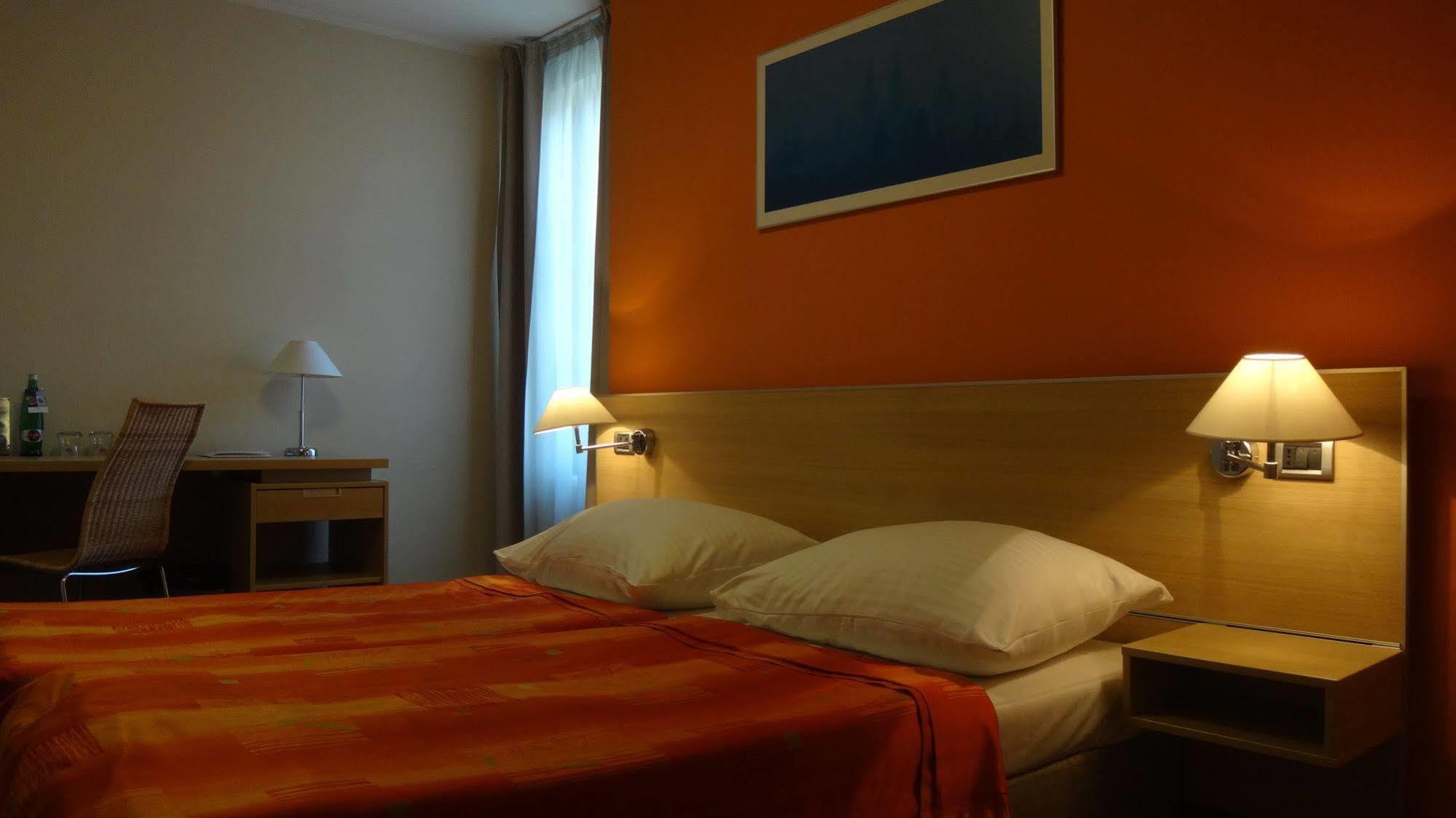 Hotel Ehrlich Prague Exterior photo